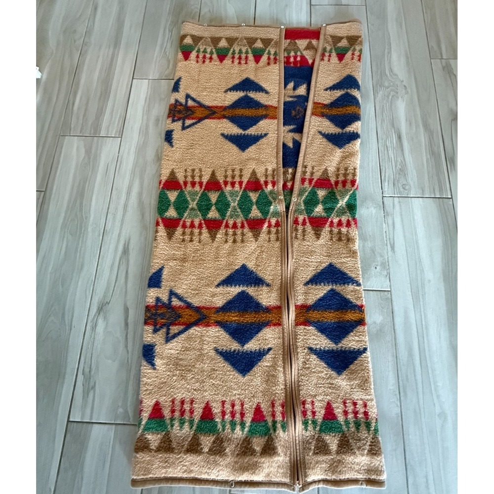 Biederlack Southwest Aztec Long Cuddle‎ Wrap Zipper Snaps Wearable Wrap USA